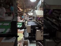 प्रिसिजन मैन्युफैक्चरिंग असेंबली लाइन चालू है