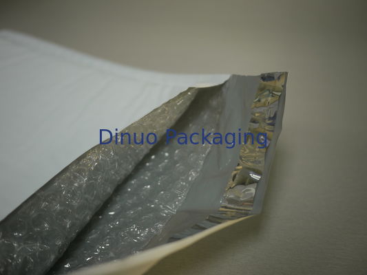 कस्टम पॉली बबल मेलर्स 9.5"X14" साइज 4 पोस्ट ऑफिस पैड लिफाफा